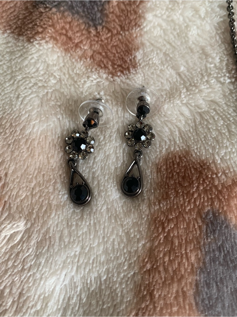 Jewelry bundle - Picture 6 of 8